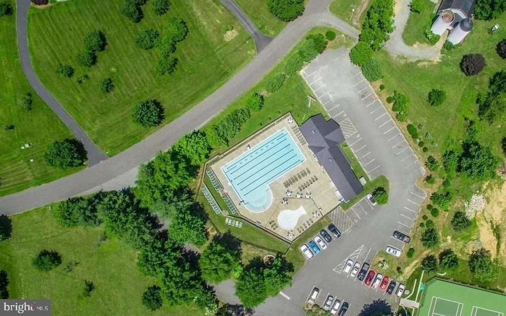 Photo of 18290 TURNBERRY DRIVE