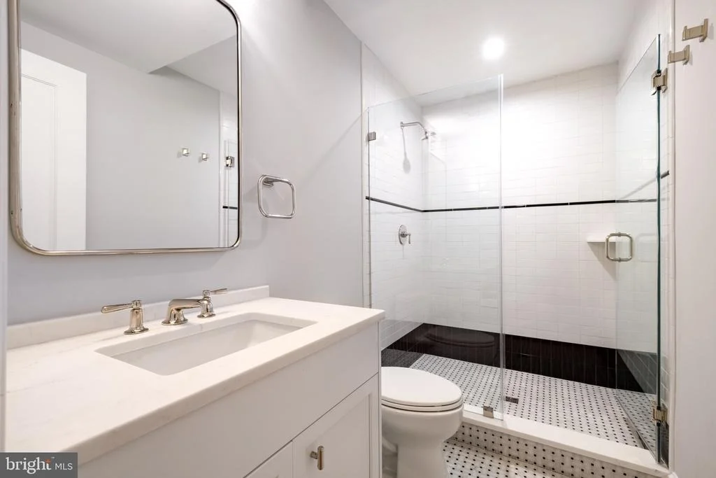 Photo of 3418 RESERVOIR ROAD NW