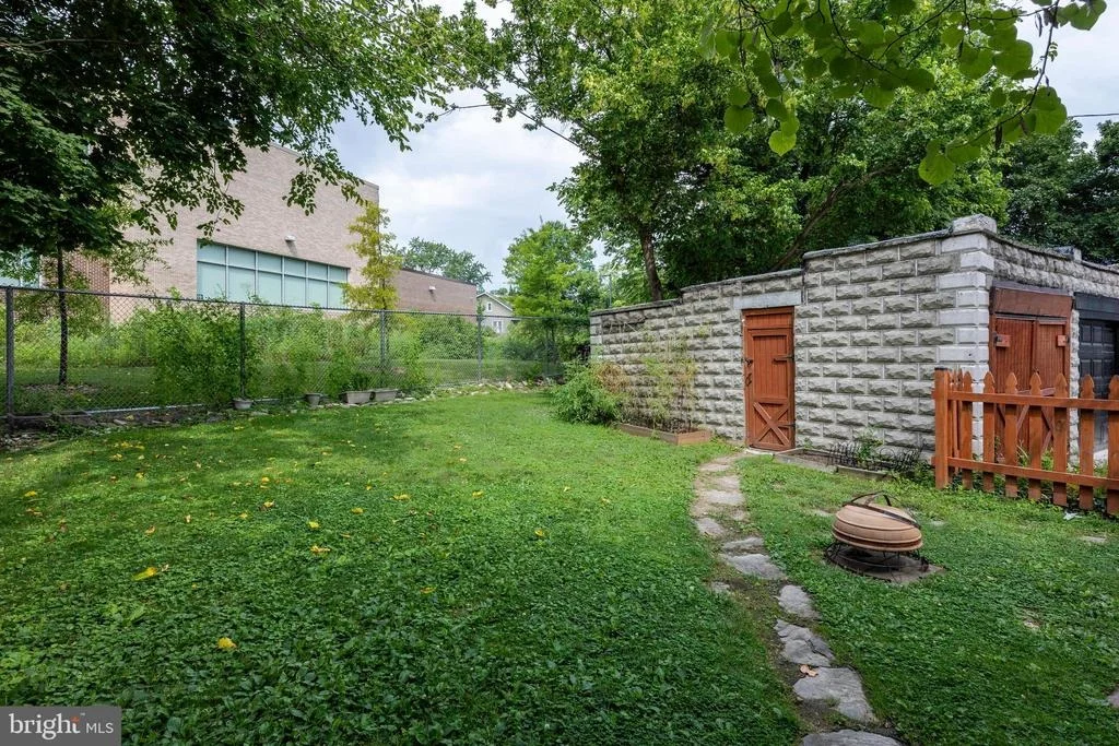 Photo of 5802 CLEARSPRING ROAD