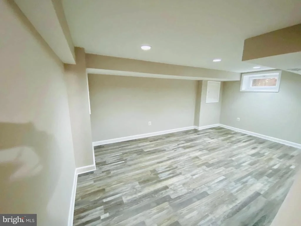 Photo of 9303 GLENVILLE ROAD