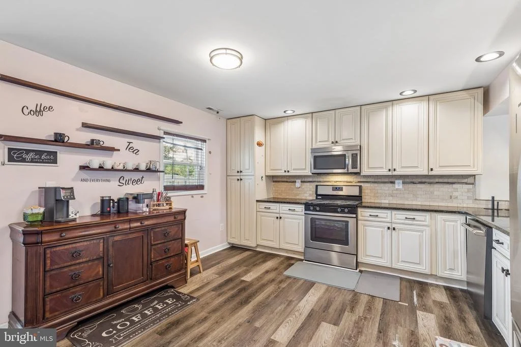 Photo of 35 INDIAN QUEEN LANE