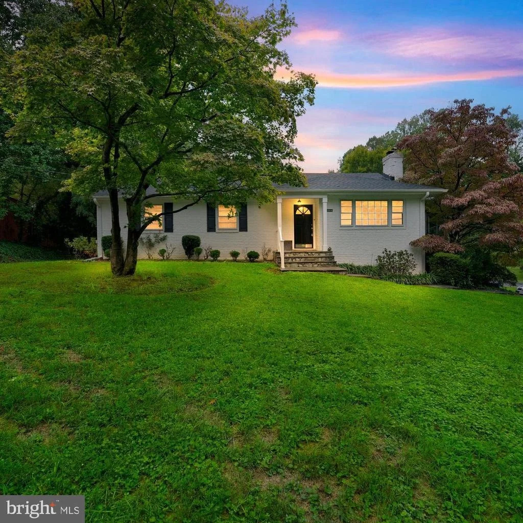 Photo of 10610 KINLOCH ROAD