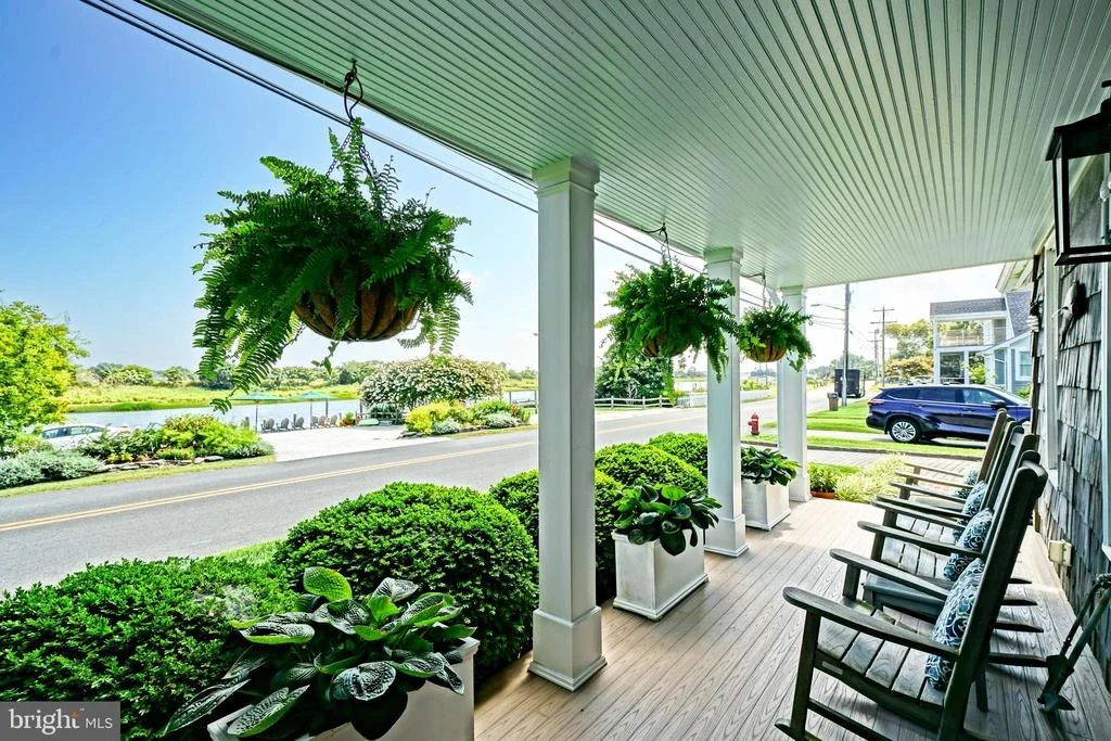 Photo of 558 PILOTTOWN ROAD