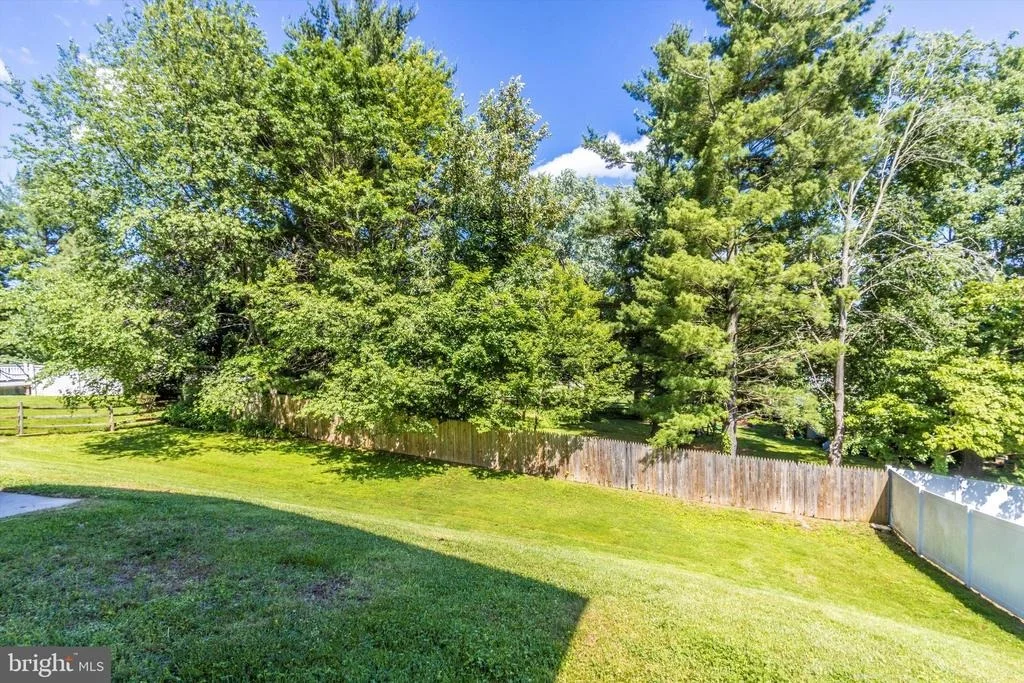 Photo of 24421 WELSH ROAD