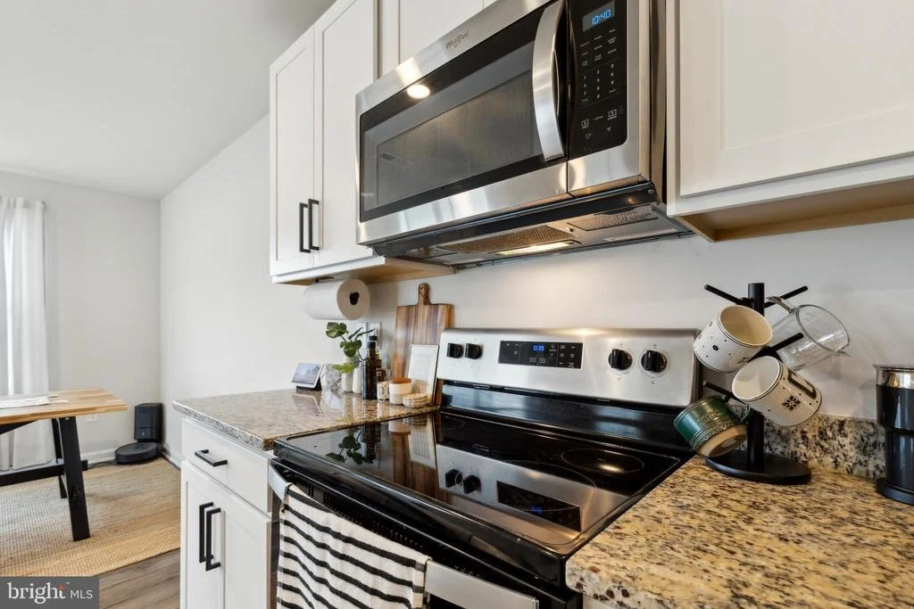 Photo of 298 FOREST EDGE AVENUE