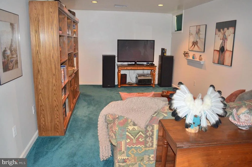 Photo of 6159 RIVER FOREST DRIVE