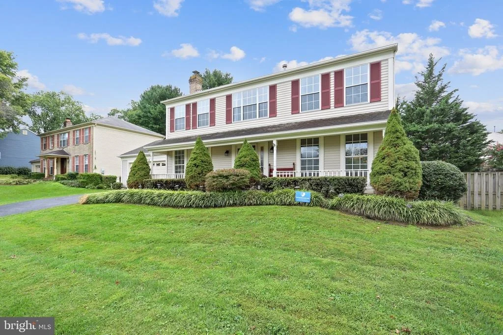 Photo of 912 POINTER RIDGE DRIVE