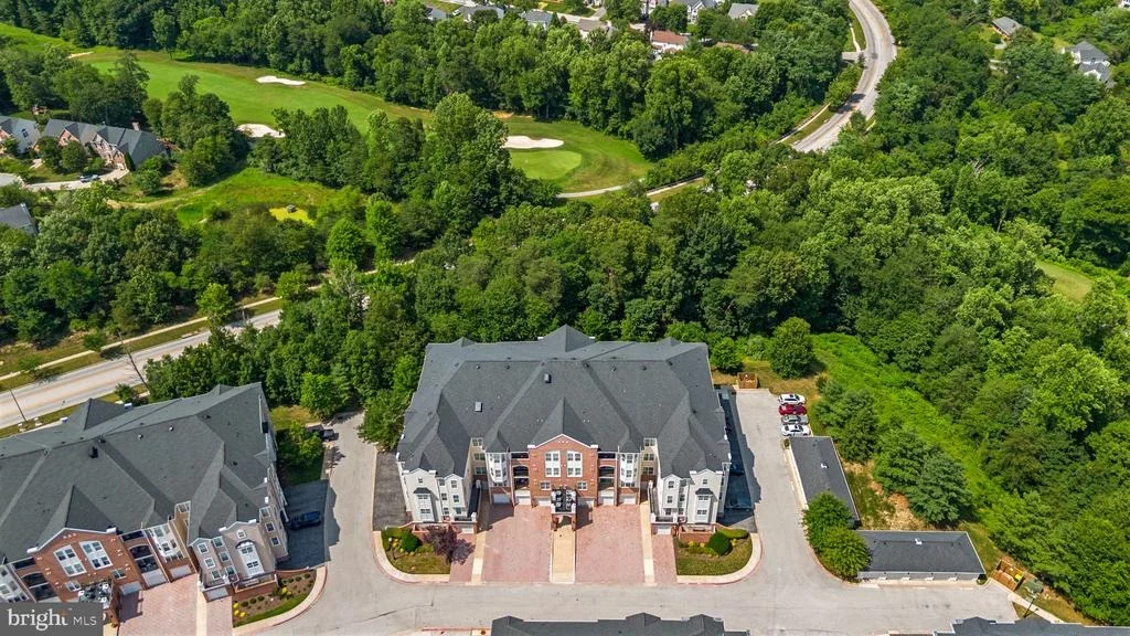 Photo of Unit 104 at 7315 MAPLECREST ROAD