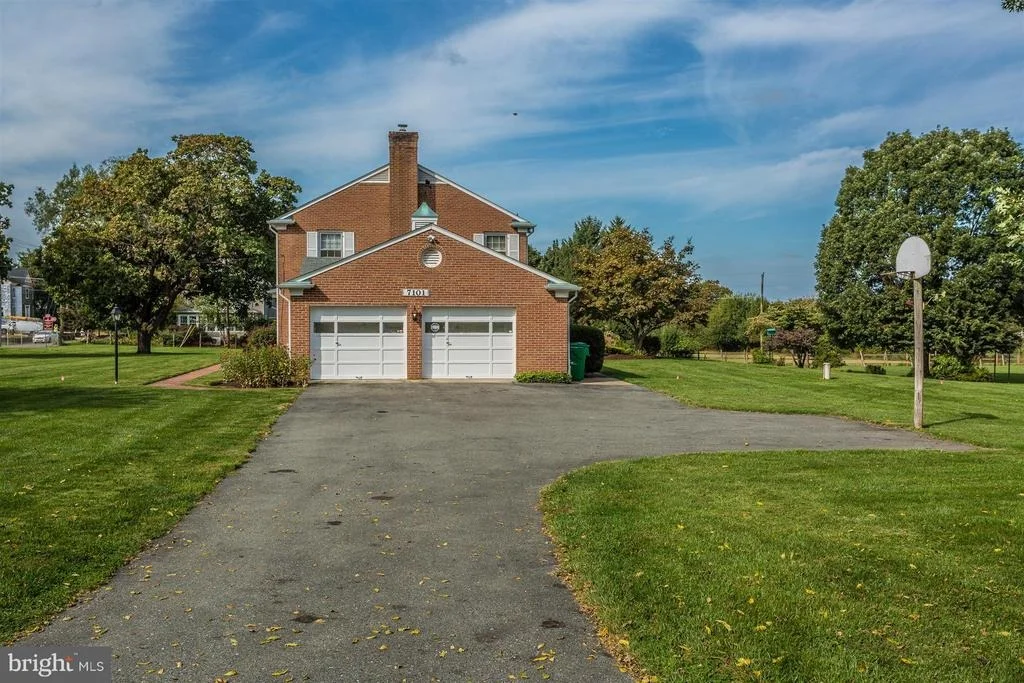 Photo of 7101 BRINK ROAD