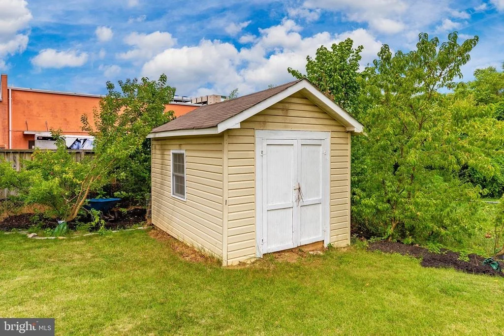 Photo of 16520 WALNUT HILL ROAD