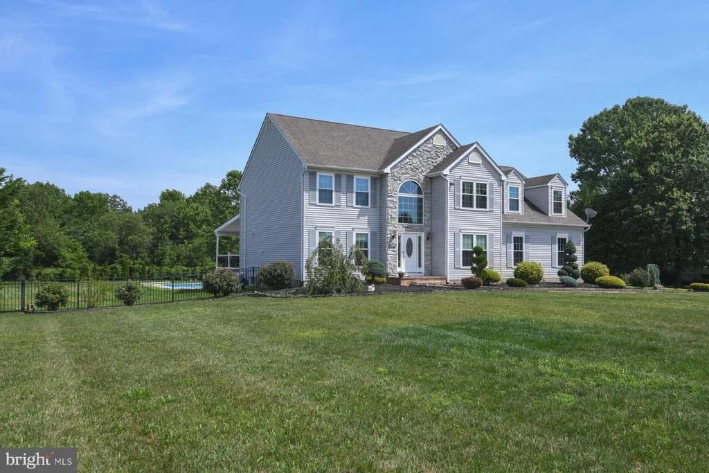 Photo of 106 KIRSCHLING DRIVE