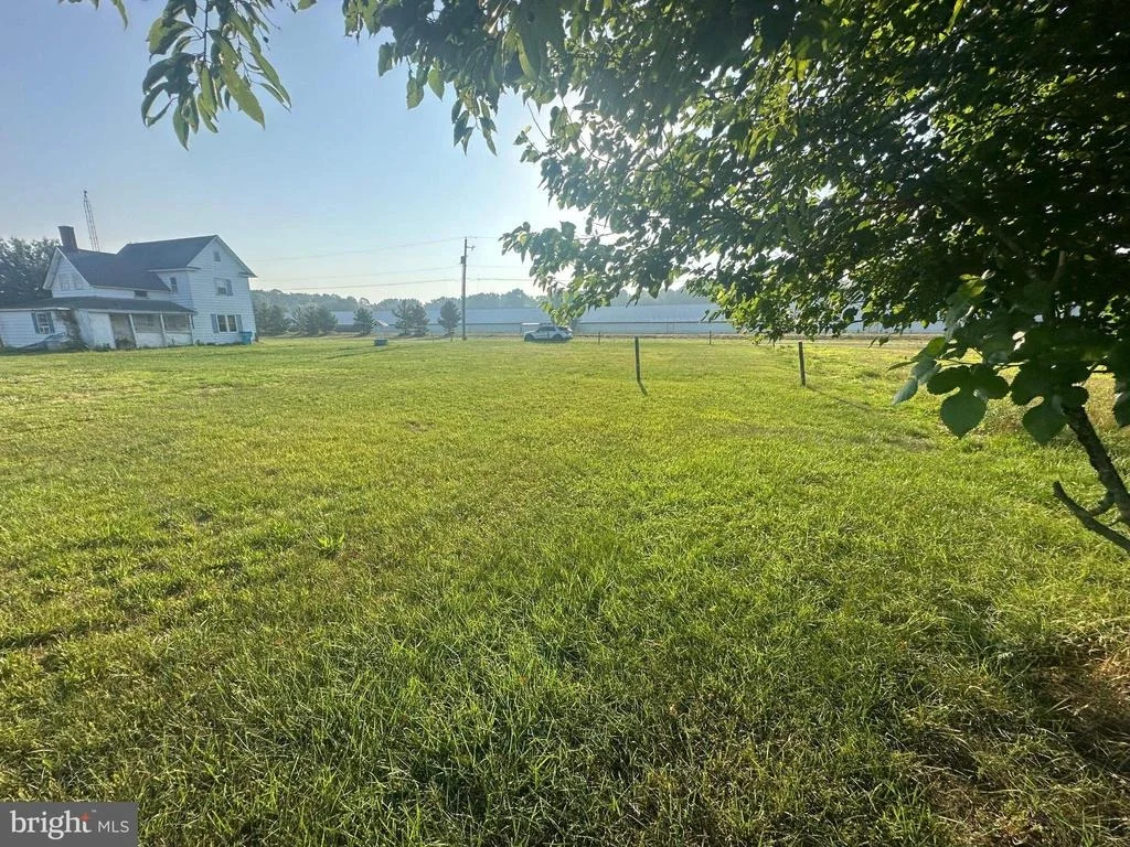 Photo of 9234 TAYLOR ROAD