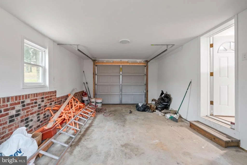 Photo of 6411 FULMER ROAD