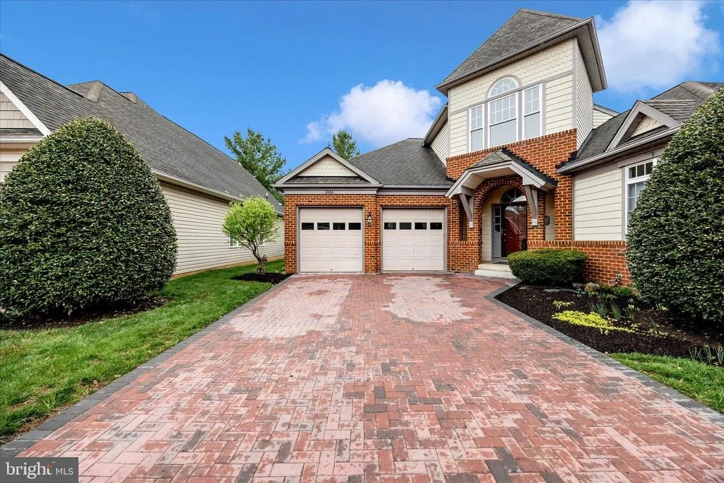 Photo of 2666 BROOK VALLEY ROAD