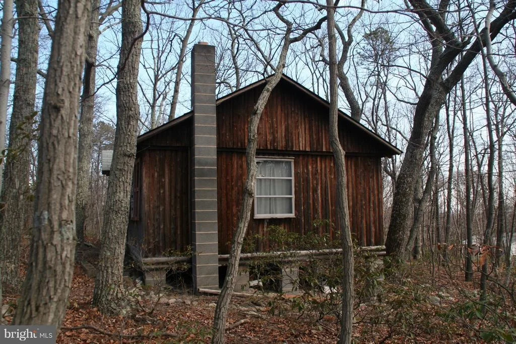 Photo of 509 OPOSSUM TRAIL