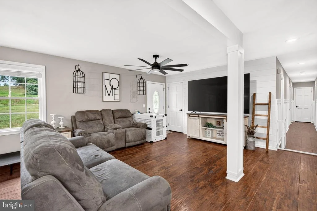 Photo of 2317 HARKINS ROAD