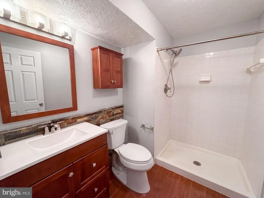 Photo of 11301 WILLOWDALE DRIVE