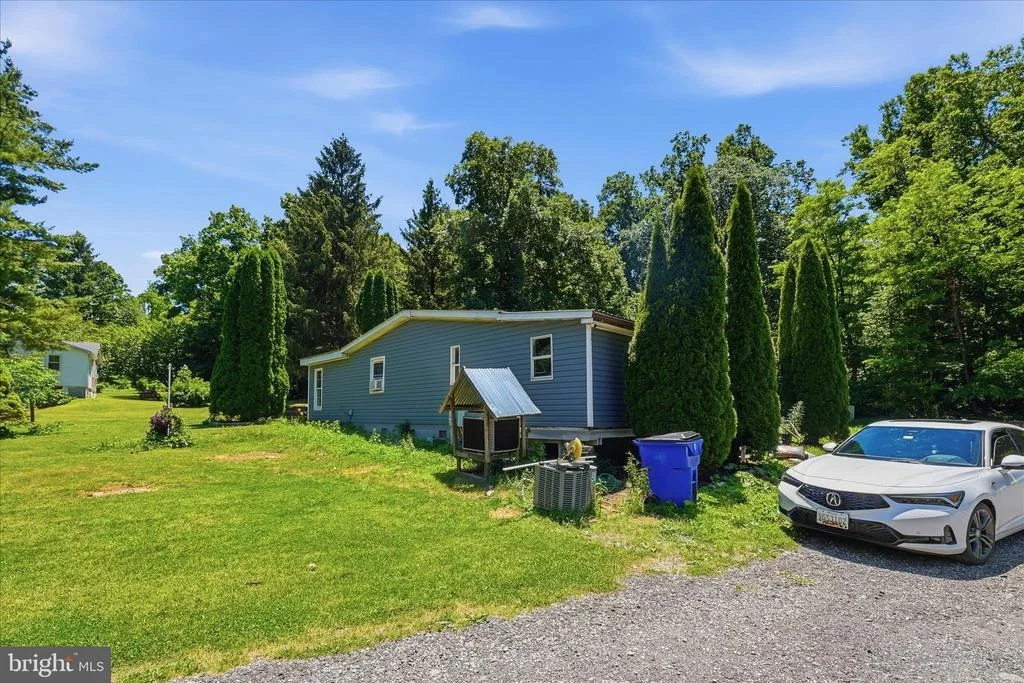 Photo of 14316 TOWER ROAD