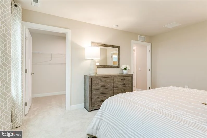 Photo of 2567 LAMPLIGHTER DRIVE