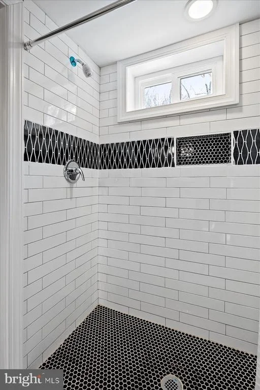 Photo of 111 SUNNYSIDE ROAD