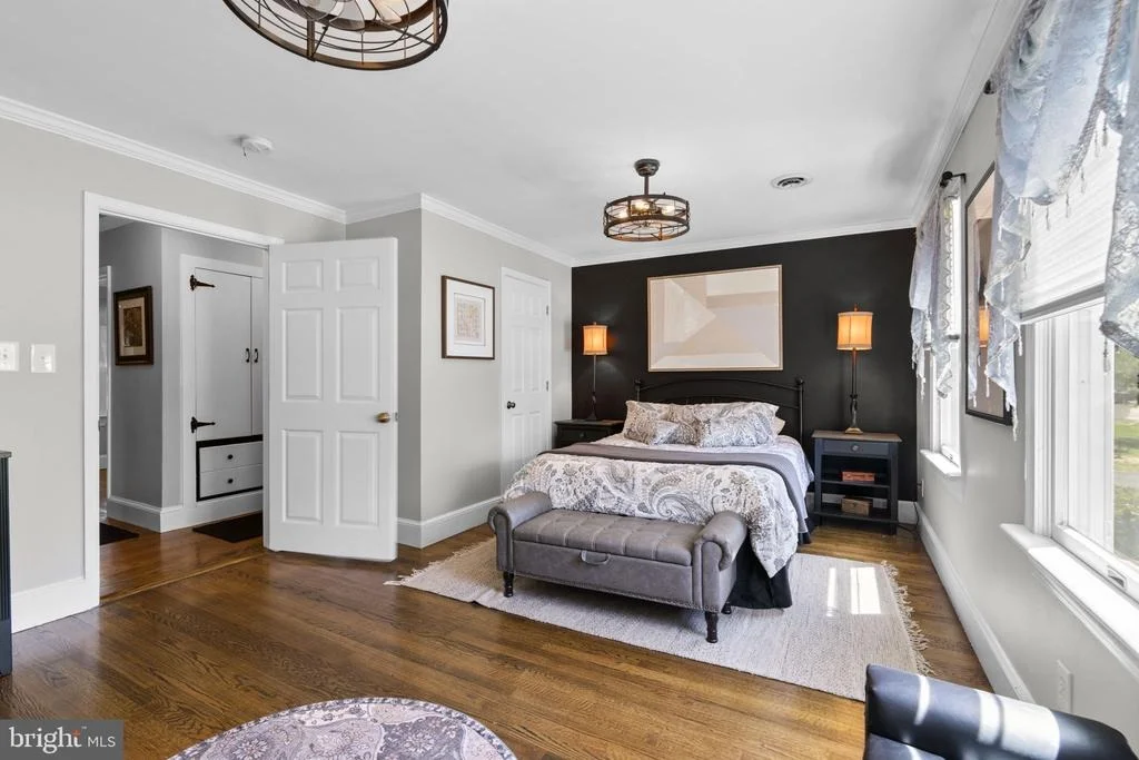 Photo of 804 OLIVE DRIVE