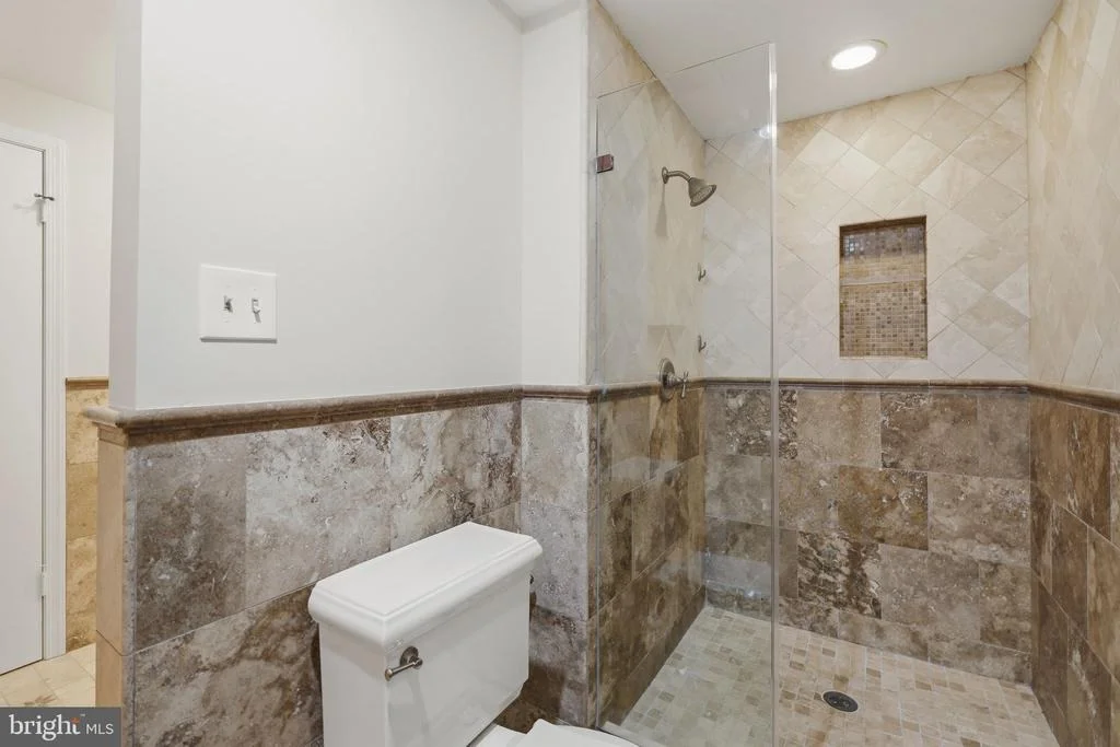 Photo of 1429 LONGHILL DRIVE