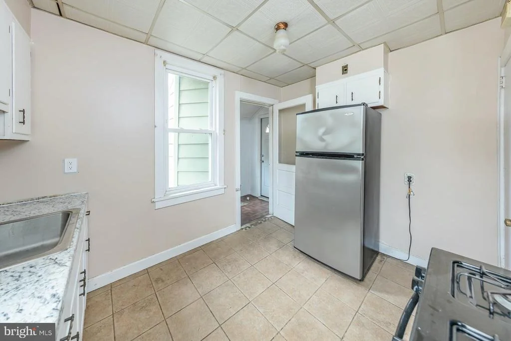 Photo of 16 MANTUA ROAD