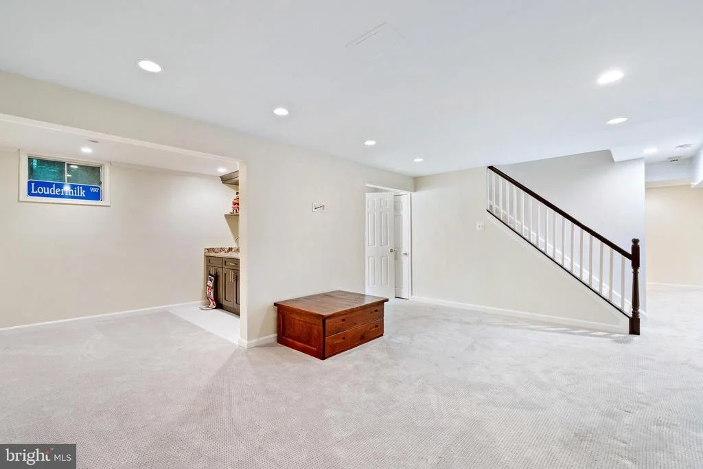 Photo of 17401 BLOSSOM VIEW DRIVE