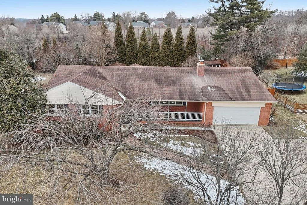 Photo of 216 PAULA LYNN DRIVE