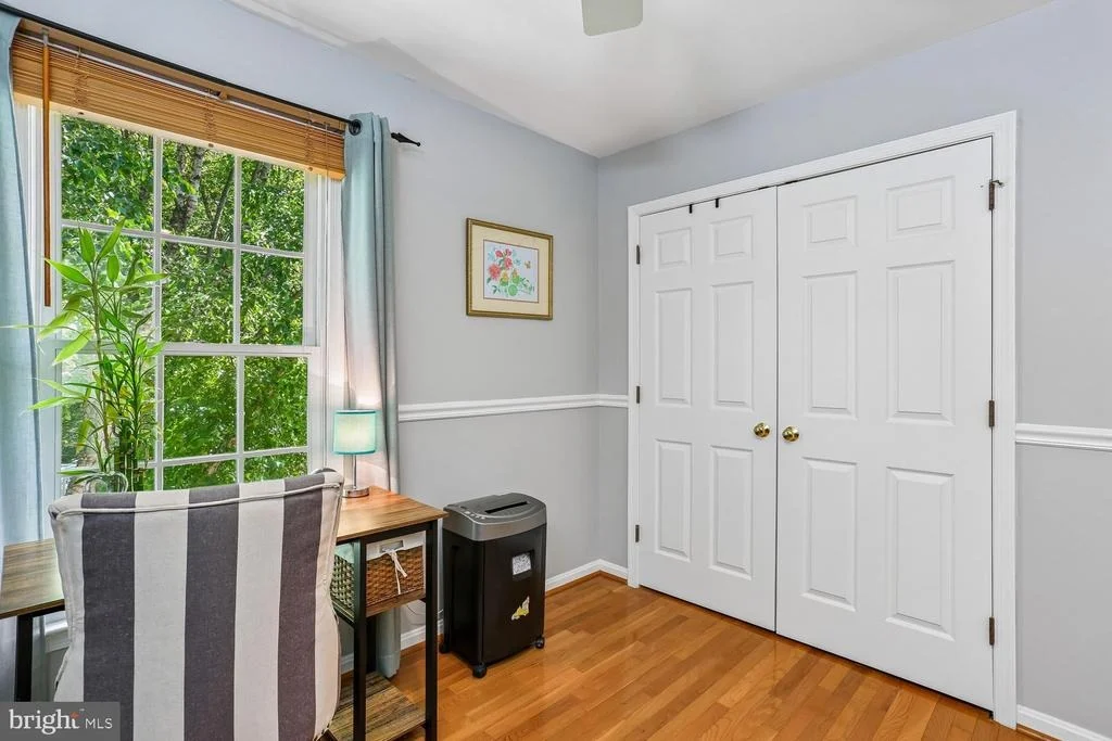 Photo of 465 TSCHIFFELY SQUARE ROAD