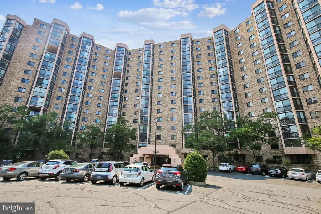 Photo of Unit 310 at 5902 MOUNT EAGLE DRIVE
