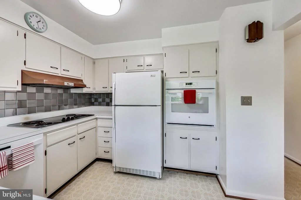 Photo of 12131 DAVID DRIVE