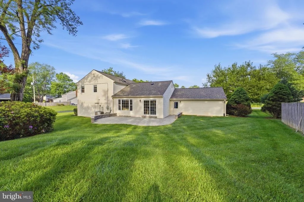 Photo of 14924 BAUER DRIVE