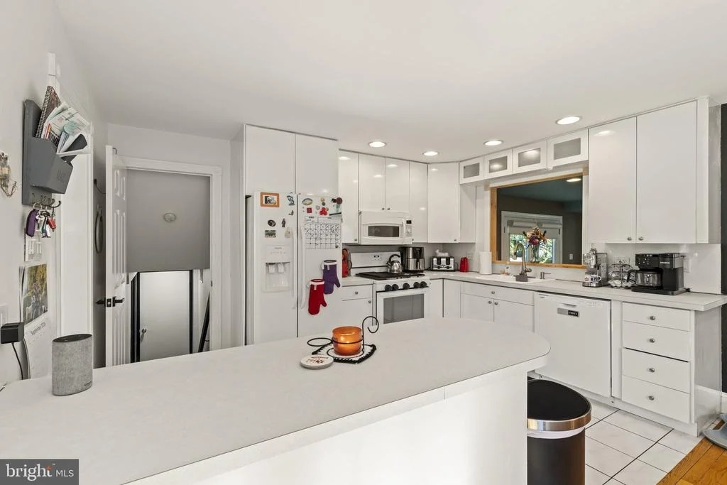 Photo of 409 BRADFORD ROAD
