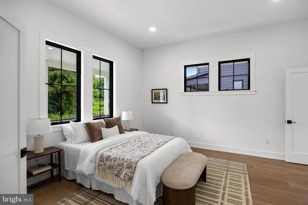 Photo of 6 CHAPEL AVENUE
