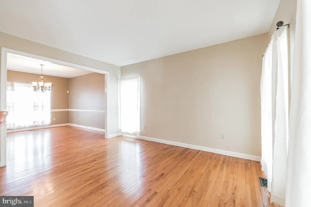 Photo of 13562 PULASKI DRIVE