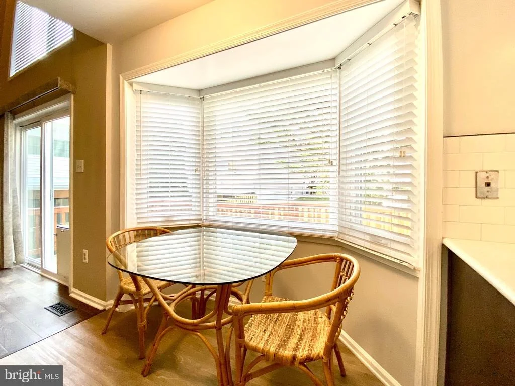 Photo of 14703 PONDSIDE DRIVE