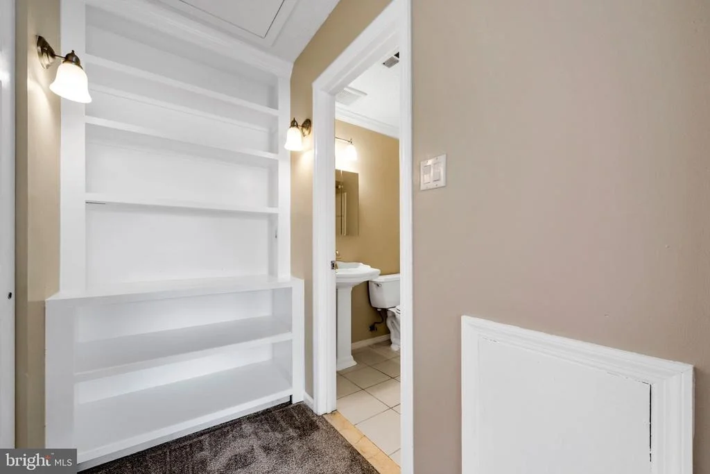 Photo of 14 FRANKLIN DRIVE