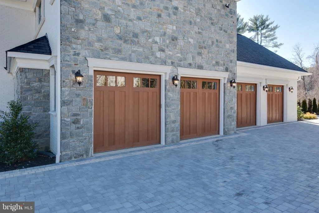 Photo of 1181 BALLANTRAE LANE