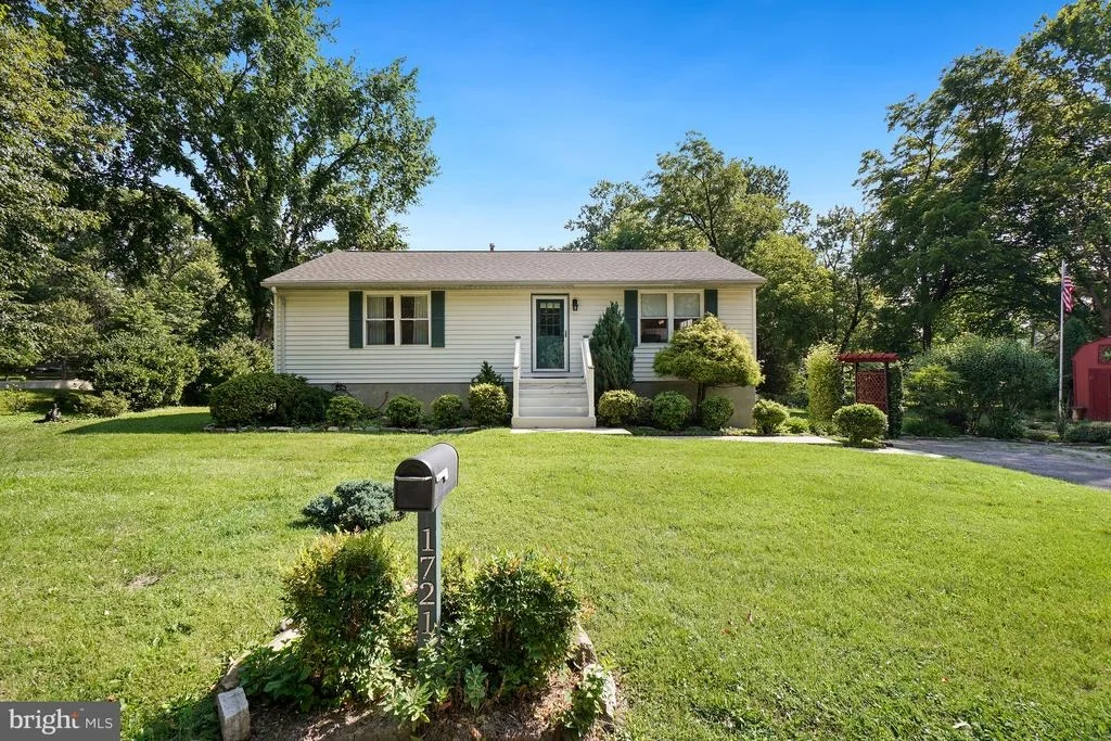 Photo of 1721 WILLIS DRIVE