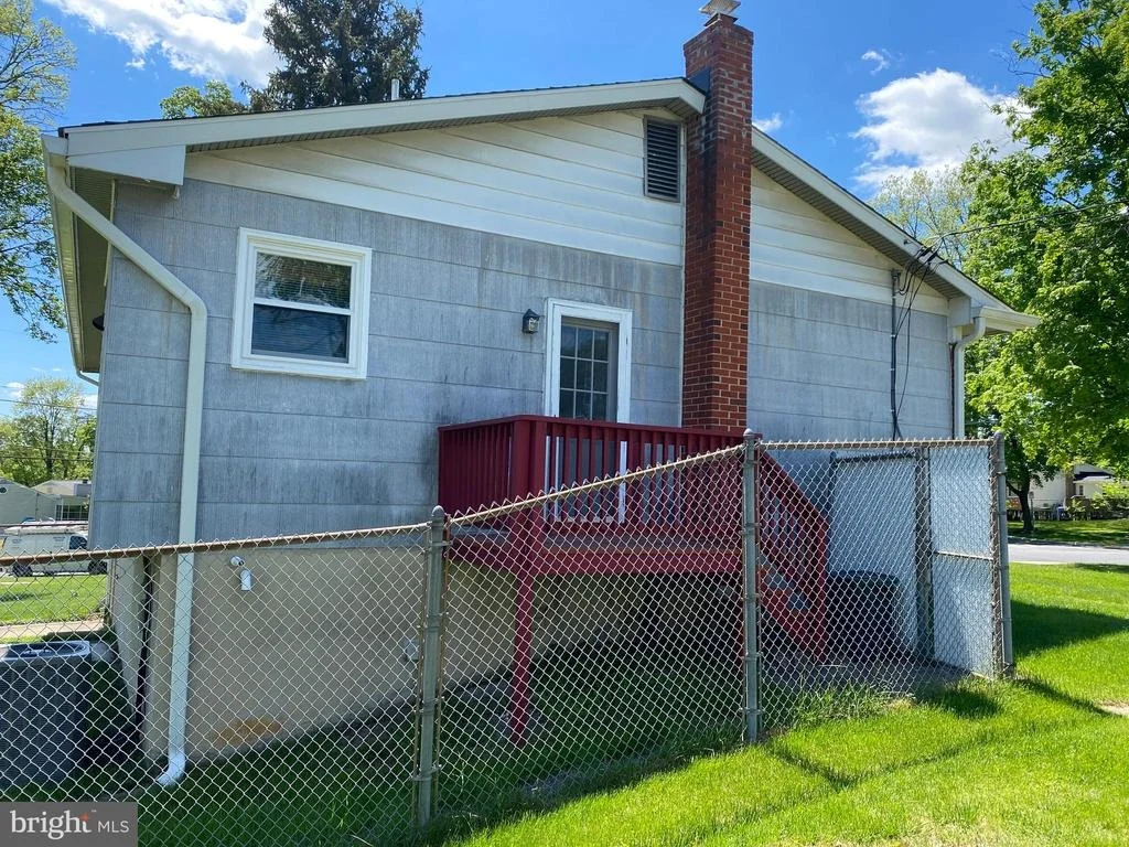 Photo of 13901 BAUER DRIVE
