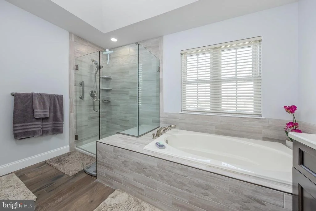 Photo of 633 WORCESTER DRIVE