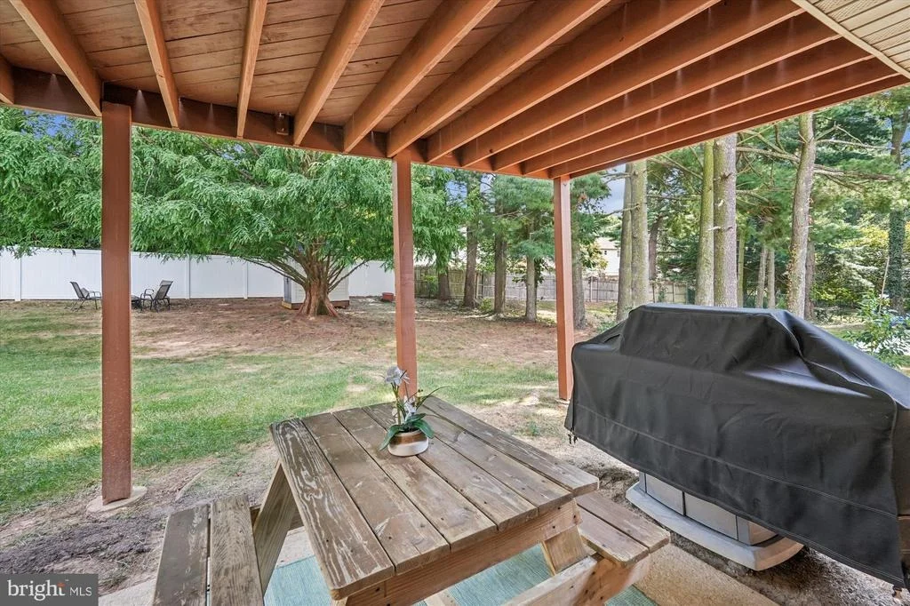 Photo of 2108 EDGEWARE STREET