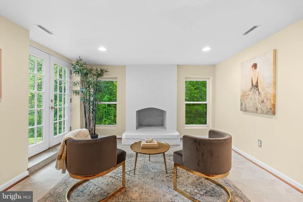 Photo of 6832 COMPTON HEIGHTS