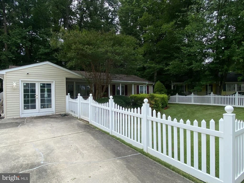 Photo of 8007 ORANGE PLANK ROAD