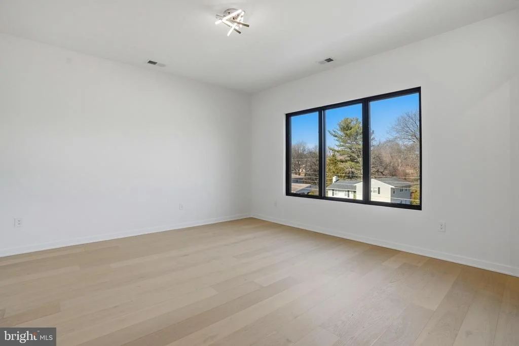 Photo of 7103 WESTBURY ROAD