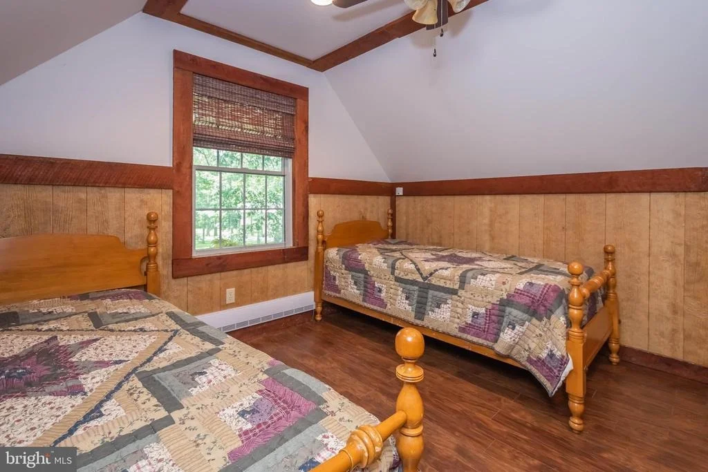 Photo of 302 OAK WAY ROAD
