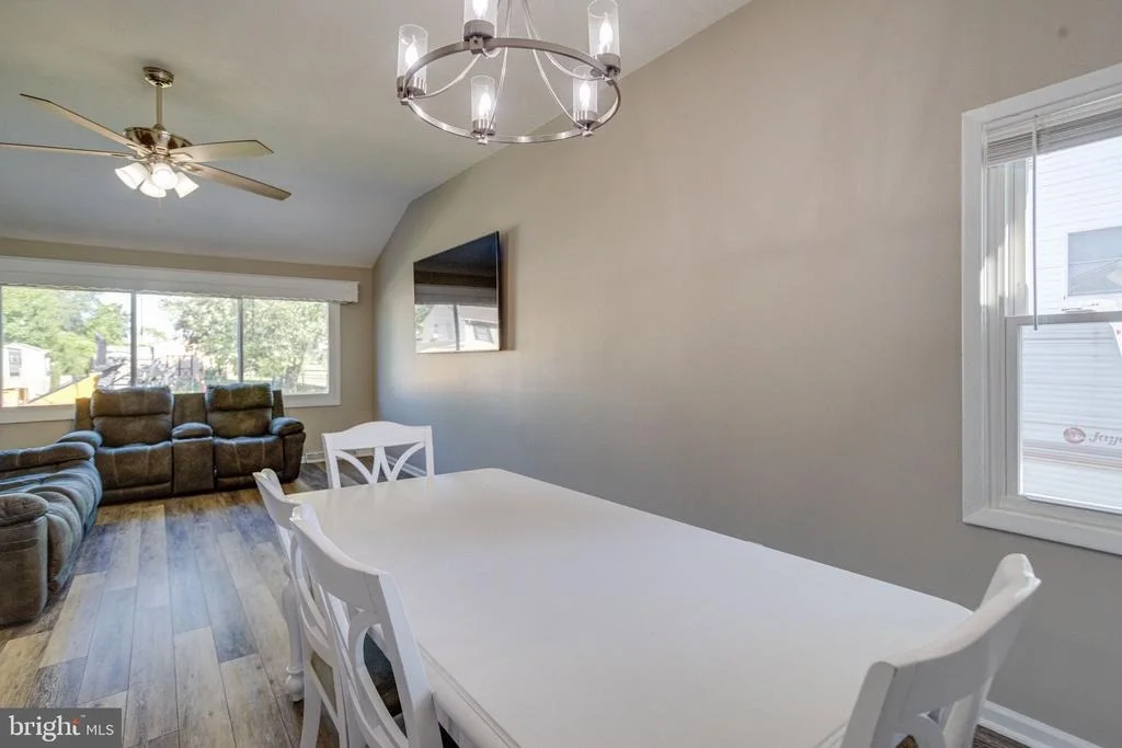 Photo of 442 BERNICE TERRACE