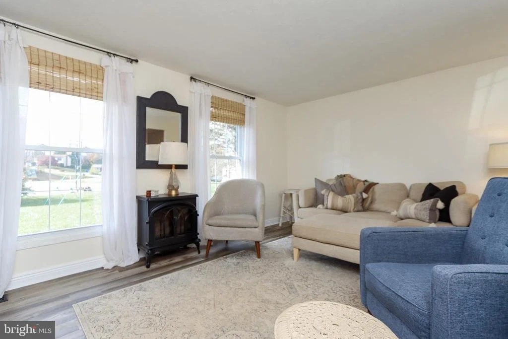 Photo of 4400 AGATE COURT