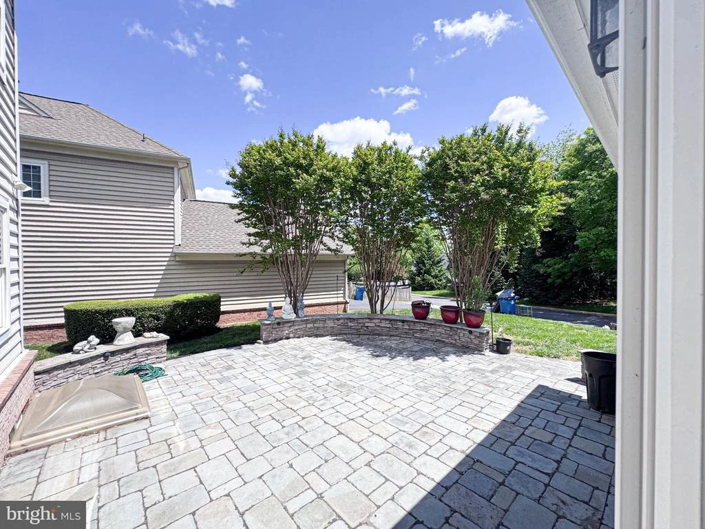 Photo of 42631 EXPLORER DRIVE